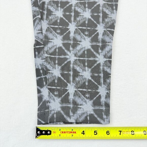 Terra & Sky Women's Shibory Grey Soot Capri Legging Plus Size 2X (20W-22W) NWT - Picture 12 of 12